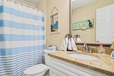 Turn-key 2BR/2BA end unit condo with stunning Intracoastal - photo 22