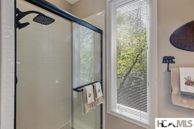 Charming Burlingame home with a brand-new roof, just a short - photo 48