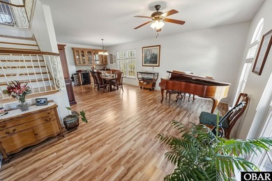 Fall in love with this canal-front estate on a rare 1.35-acre - photo 6