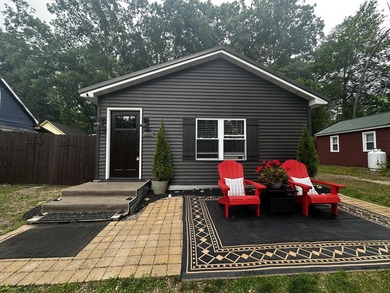 Embrace the ultimate ''Up North'' lifestyle with this adorable - photo 1