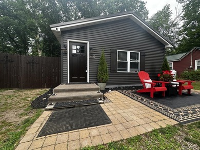 Embrace the ultimate ''Up North'' lifestyle with this adorable - photo 5
