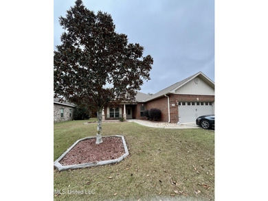 Immaculate 4 Bedroom Home in a Prime Location! Welcome to this - photo 1