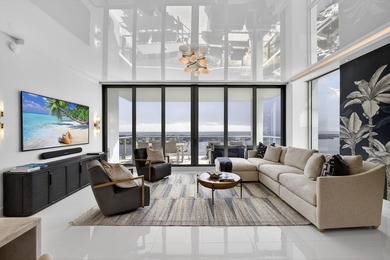 Commanding the 20th floor of the iconic Water Club Condominium - photo 14