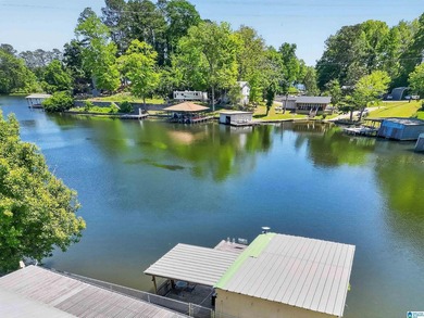 Stunning Lakefront Property on Lay Lake Discover your dream - photo 6