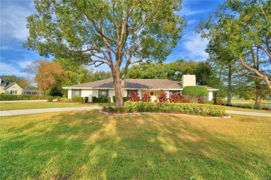 Lake Home For Sale in Winter Haven, Florida