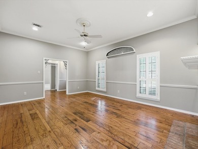 Nestled on over a third of an acre in a quiet cul-de-sac, this - photo 8