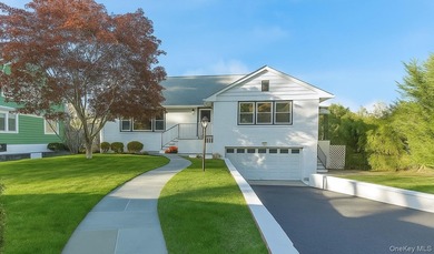 Hudson River Home Sale Pending in Sleepy Hollow New York