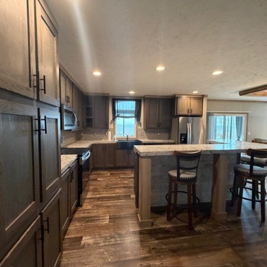 REDUCED! 21 Acres Near Lake! Like New 4 Bed/2 bath. - photo 32