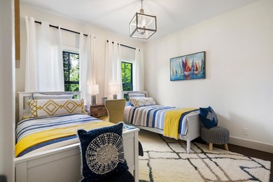Casa Poinsettia, a design led Spanish Revival retreat in - photo 15