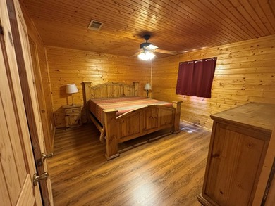 Charming 2-bedroom, 2-bath home on 1.55 unrestricted acres near - photo 22