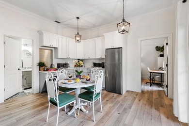 Casa Poinsettia, a design led Spanish Revival retreat in - photo 23