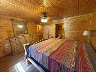 Charming 2-bedroom, 2-bath home on 1.55 unrestricted acres near - photo 25