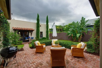 Casa Poinsettia, a design led Spanish Revival retreat in - photo 28