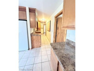Unique home with tons of potential for really cool - photo 6