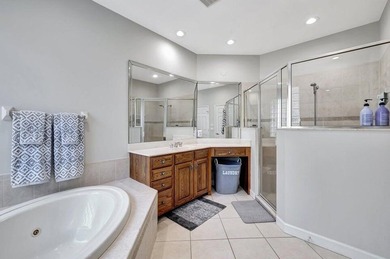 2 BR w/den 2.5 BA, 2 CG furnished pool home in the the PGA - photo 14