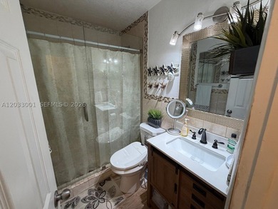 Great location in the Golden Isle Subdivision with security - photo 7