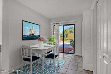 RIVERFRONT LIVING AT ITS FINEST! This stunning ground floor - photo 17
