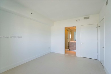 Spectacular unit at the Iconic Paraiso Bay Condo! Stunning