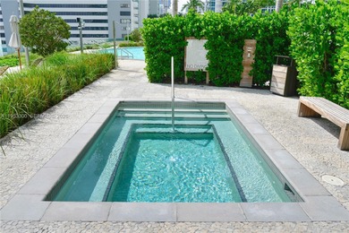 Spectacular unit at the Iconic Paraiso Bay Condo! Stunning