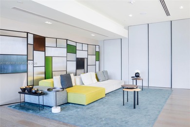 Spectacular unit at the Iconic Paraiso Bay Condo! Stunning