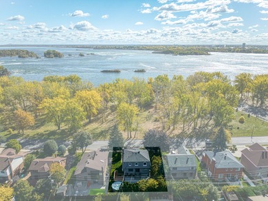  Home For Sale in Montréal (Lasalle) 