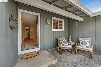 Don't miss this *move-in ready* expanded single story 4 bedroom - photo 3