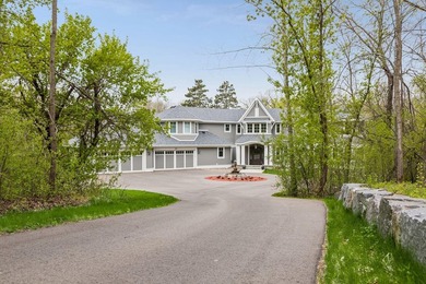 A remarkable Charles Cudd masterpiece set on 10 wooded acres in - photo 1