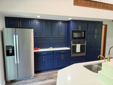 Waterfront 3 br 2.5 bath home - photo 6