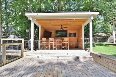 Experience Lake Harding at its finest from this recently - photo 7