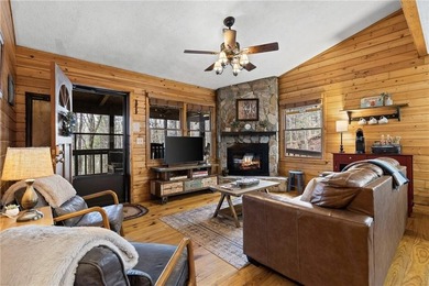 This charming cabin is the perfect opportunity for a primary - photo 9