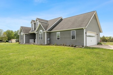 Tucked off the road on 4 peaceful acres, this 2005 custom ranch - photo 39