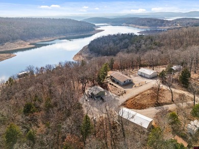 Bull Shoals Lake Home For Sale in Oakland Arkansas