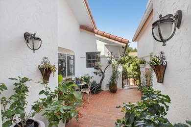 A Garden Lover's Dream Villa! Surrounded by scenic garden views - photo 2