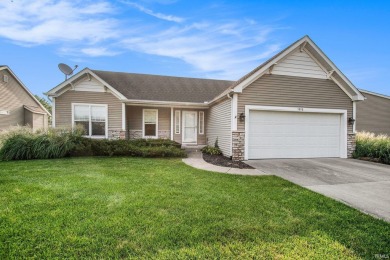 Lake Condo Sale Pending in Granger, Indiana