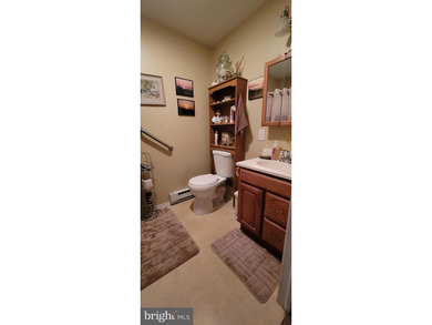 Welcome to Cranberry Run's 55+ Adult Community! This spacious 1 - photo 14