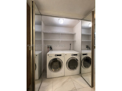 BEAUTIFUL FULLY REMODELED 2 BEDROOMS 1 BAT APPARTMENT IN THE - photo 6