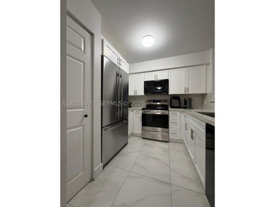 BEAUTIFUL FULLY REMODELED 2 BEDROOMS 1 BAT APPARTMENT IN THE - photo 8