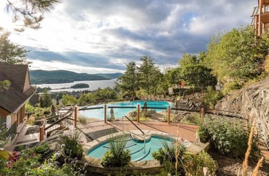 EQUINOXE - Experience unmatched luxury in this fully renovated - photo 29