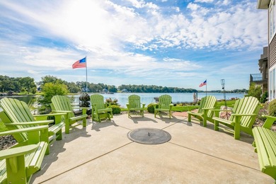 Magnificent 3 BD, 2 BA, 2 half-bath, 3,119-sq-ft, one-owner home - photo 4