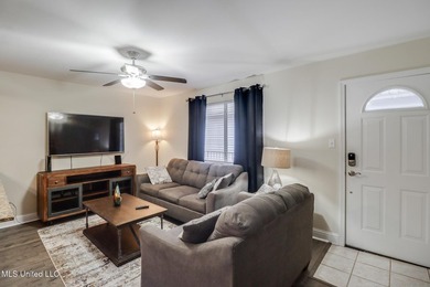 Your Coastal Getaway Awaits! Step into this charming 1-bedroom - photo 7