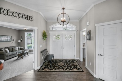 Magnificent 3 BD, 2 BA, 2 half-bath, 3,119-sq-ft, one-owner home - photo 9