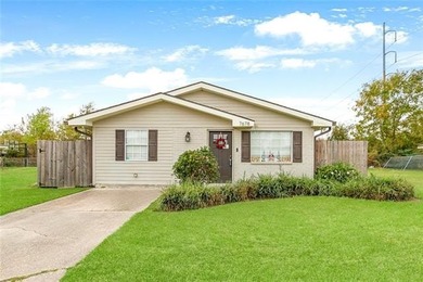 Lake Pontchartrain Home For Sale in New Orleans Louisiana