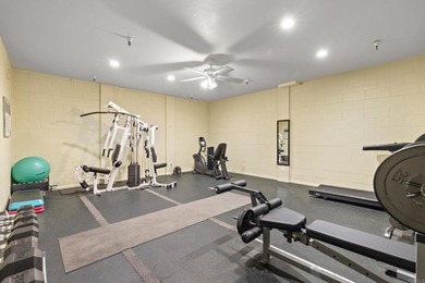 Cute condo in over age 55 complex with no age restriction on - photo 16