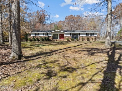 Welcome to this beautifully updated 3-bedroom, 2-bath home - photo 2