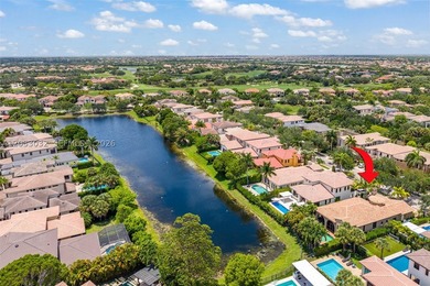 Experience luxury living in the prestigious Parkland Golf & - photo 3