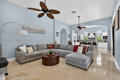Experience luxury living in the prestigious Parkland Golf & - photo 10