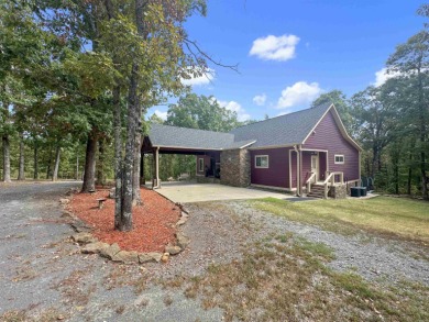 Greers Ferry Lake Home For Sale in Quitman Arkansas