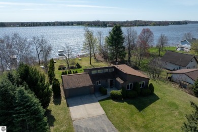 Lake Home For Sale in Lake Isabella, Michigan