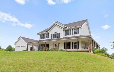 Welcome to your dream home in De Soto, Kansas! Nestled on 2.25 - photo 1