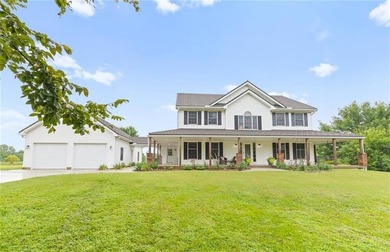 Welcome to your dream home in De Soto, Kansas! Nestled on 2.25 - photo 3